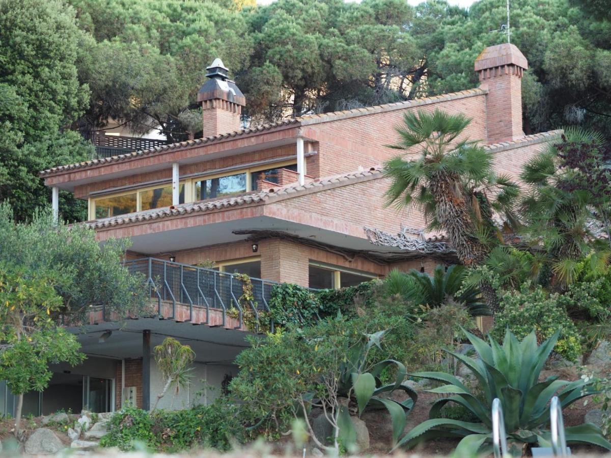 Villa Maresme & Villa Rosa Mataró Extérieur photo