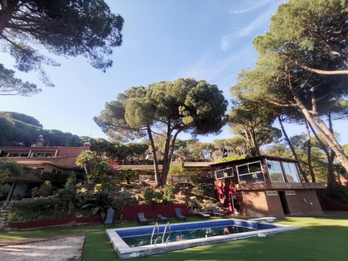 Villa Maresme & Villa Rosa Mataró Extérieur photo