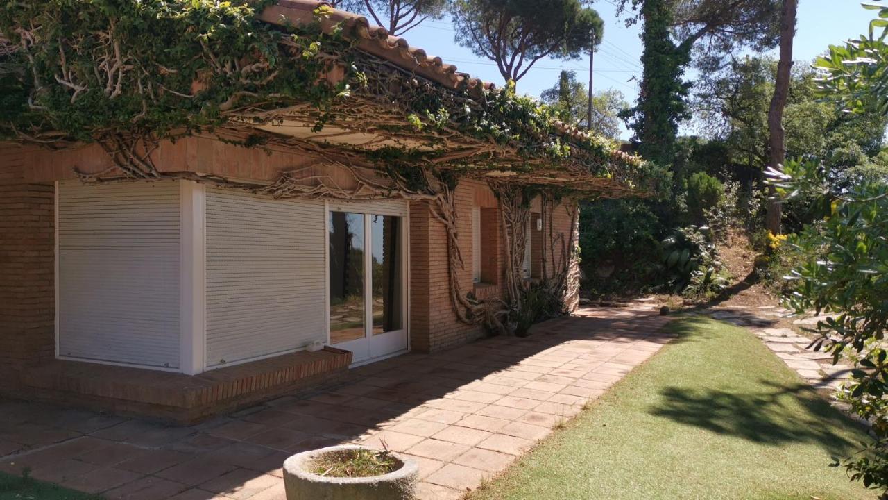 Villa Maresme & Villa Rosa Mataró Extérieur photo