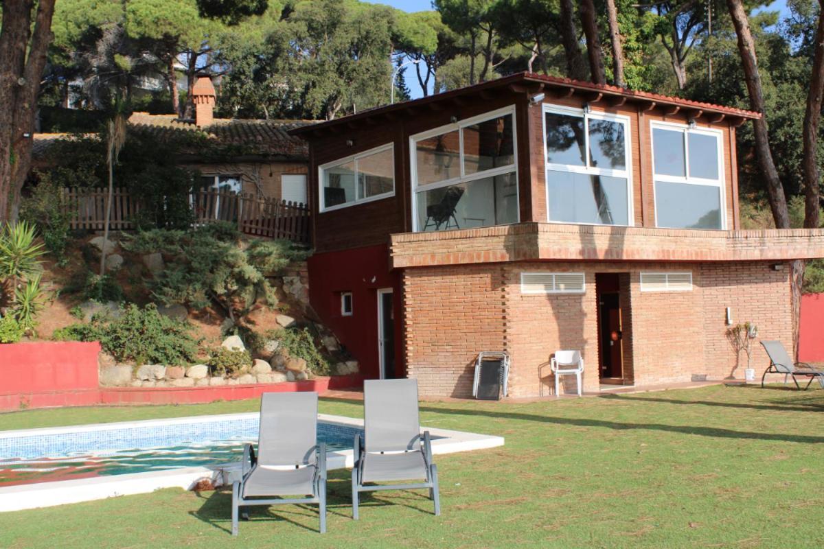 Villa Maresme & Villa Rosa Mataró Extérieur photo