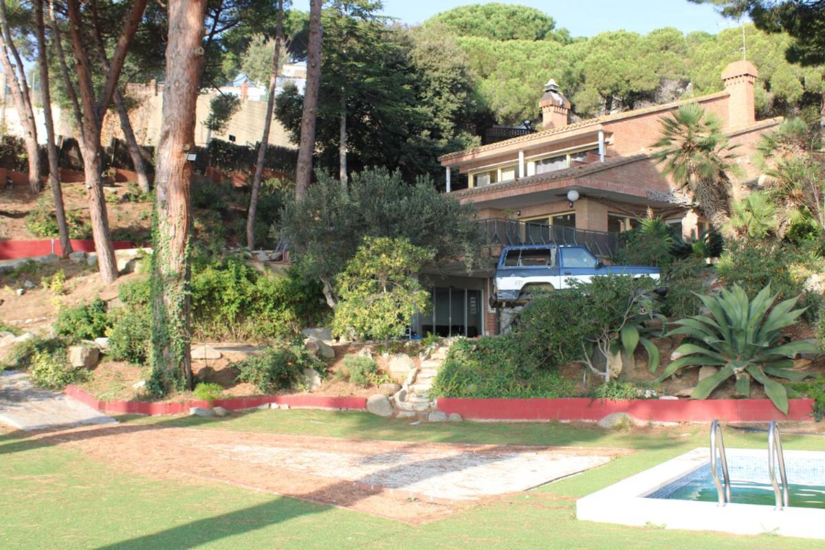 Villa Maresme & Villa Rosa Mataró Extérieur photo