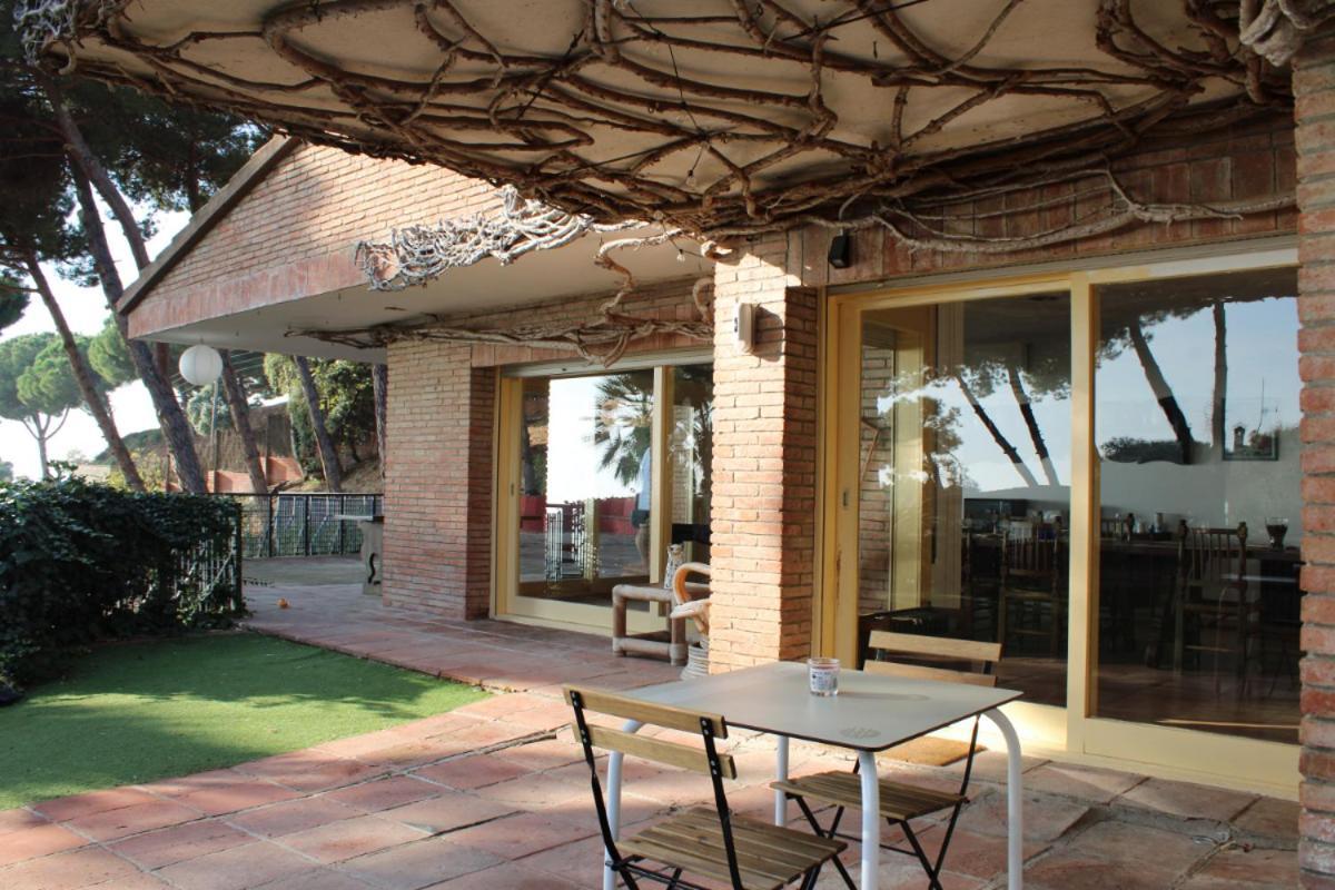 Villa Maresme & Villa Rosa Mataró Extérieur photo