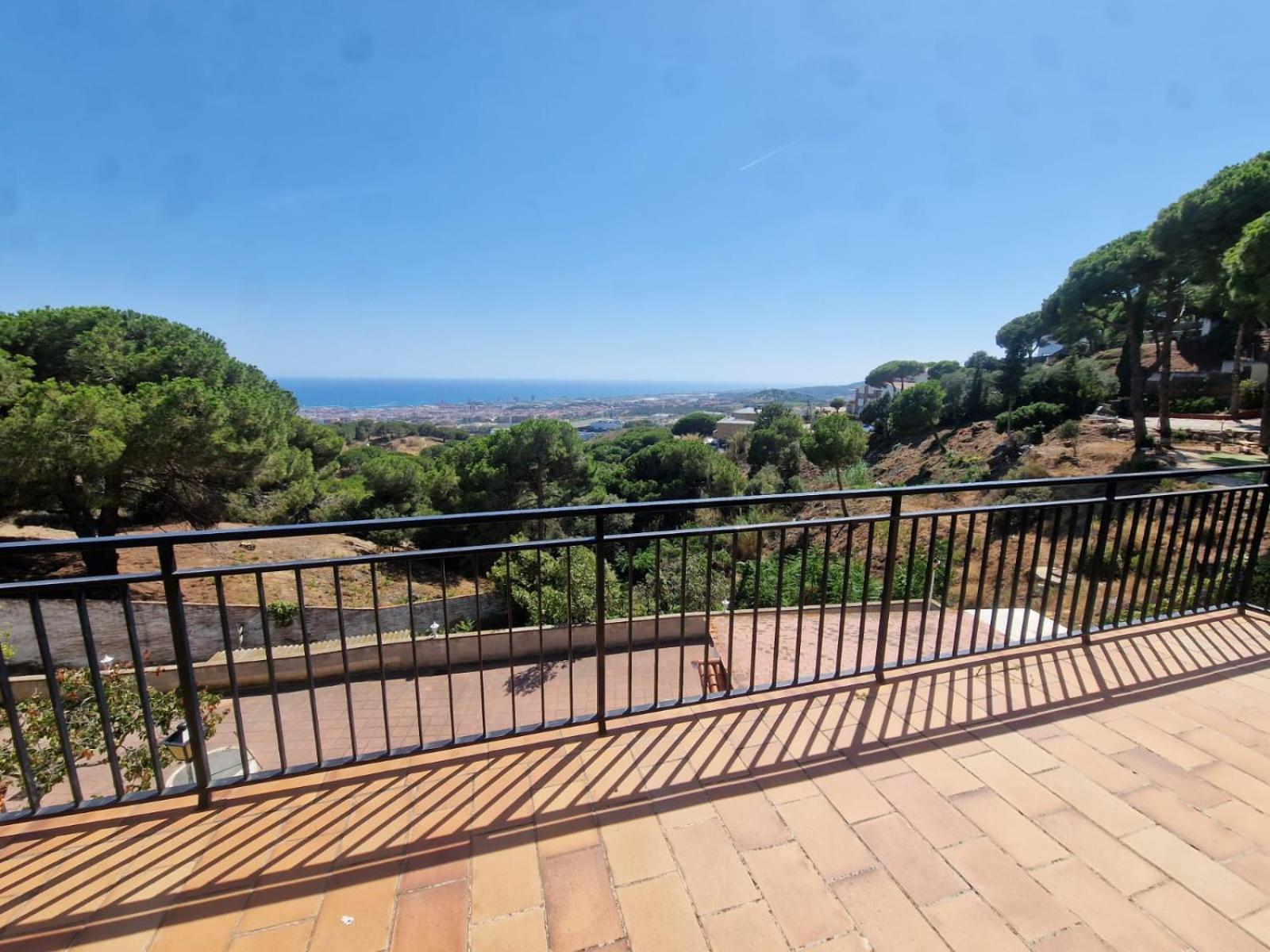 Villa Maresme & Villa Rosa Mataró Extérieur photo