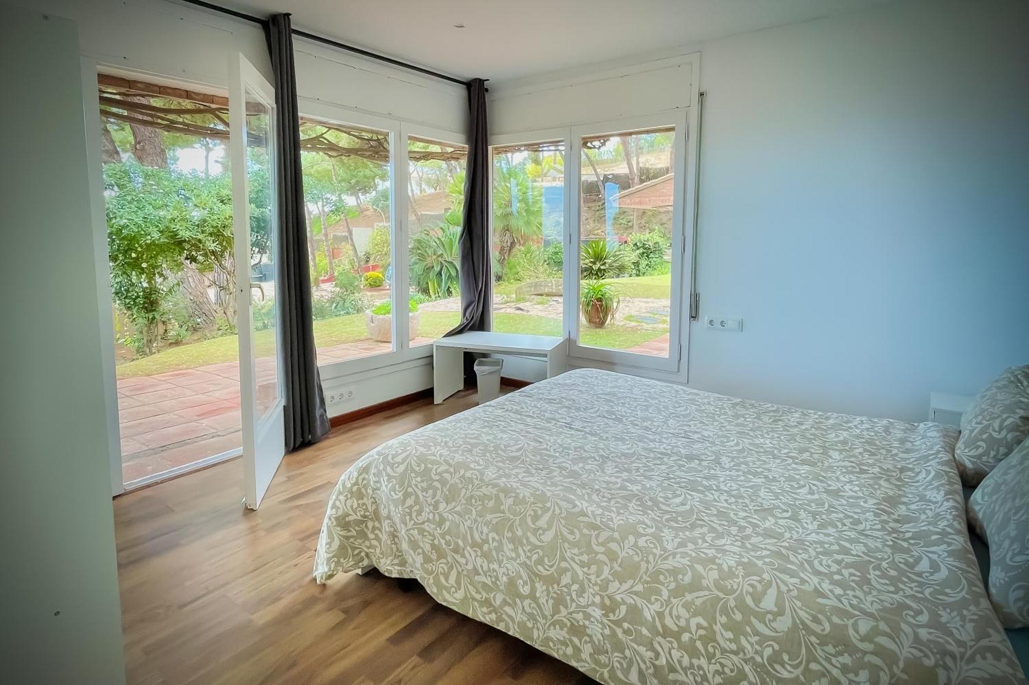 Villa Maresme & Villa Rosa Mataró Extérieur photo